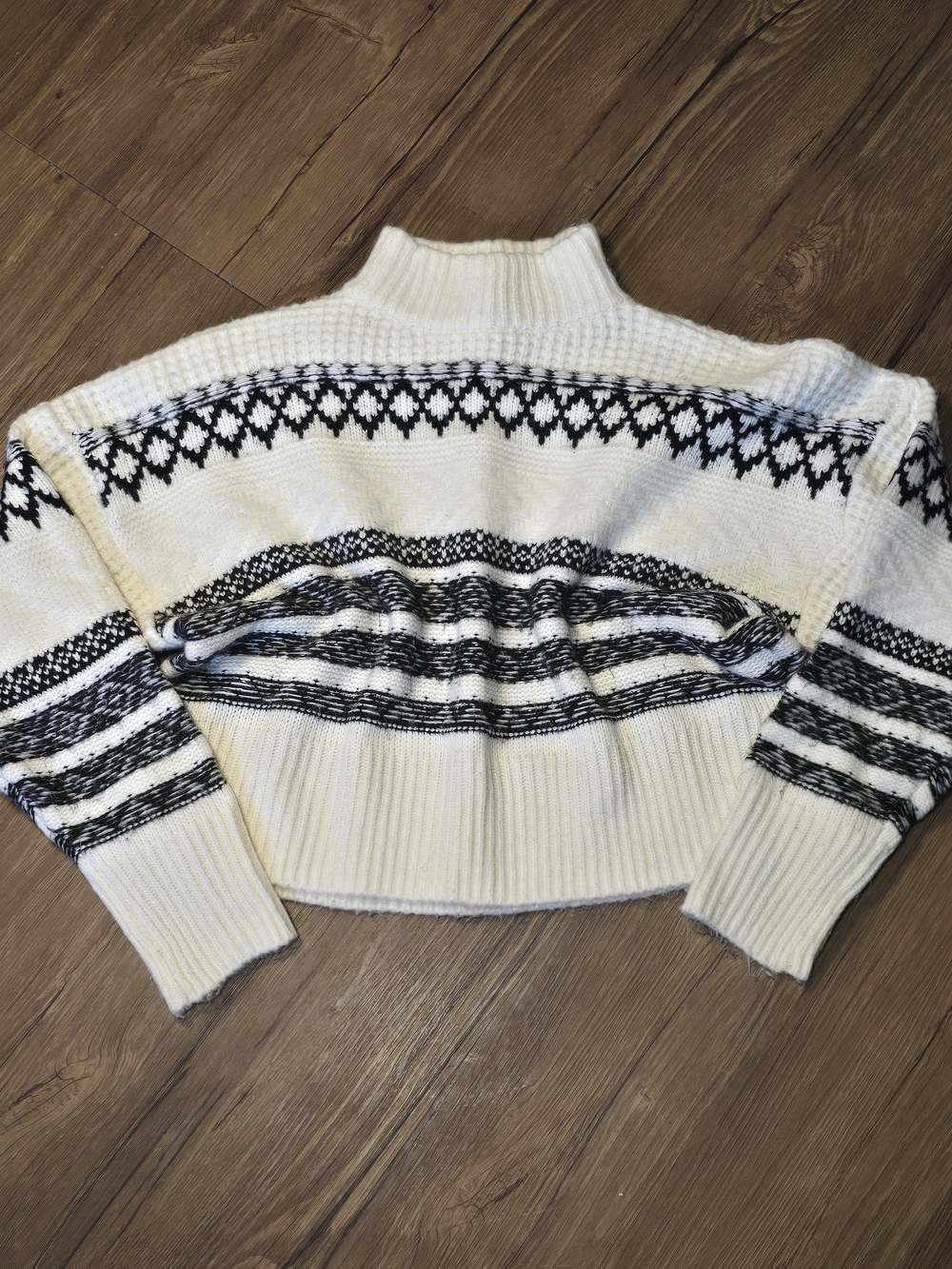Cozy Cropped Mockneck Sweater in Cream with Black Fair Isle - Arizona, M/L
